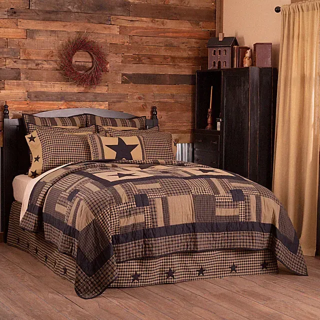 Primitive King Quilt Set Black Appliqued Check Star Cotton VHC Brands VHC Brands